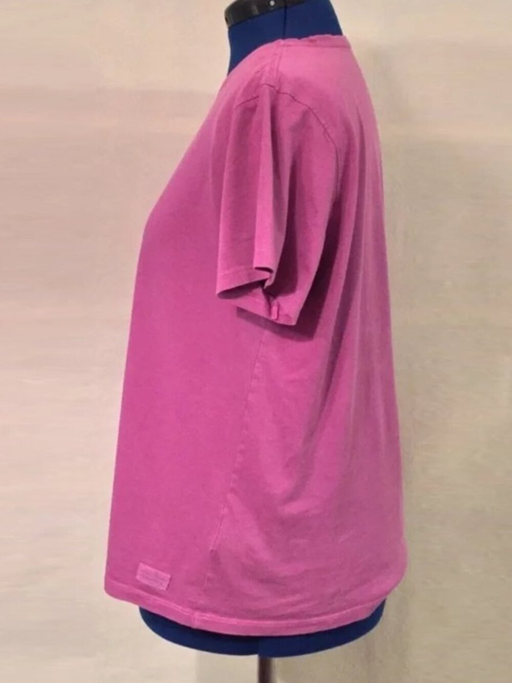 Life is Good purple flip flop crewneck short sleeve cotton t-shirt - Picture 3 of 9